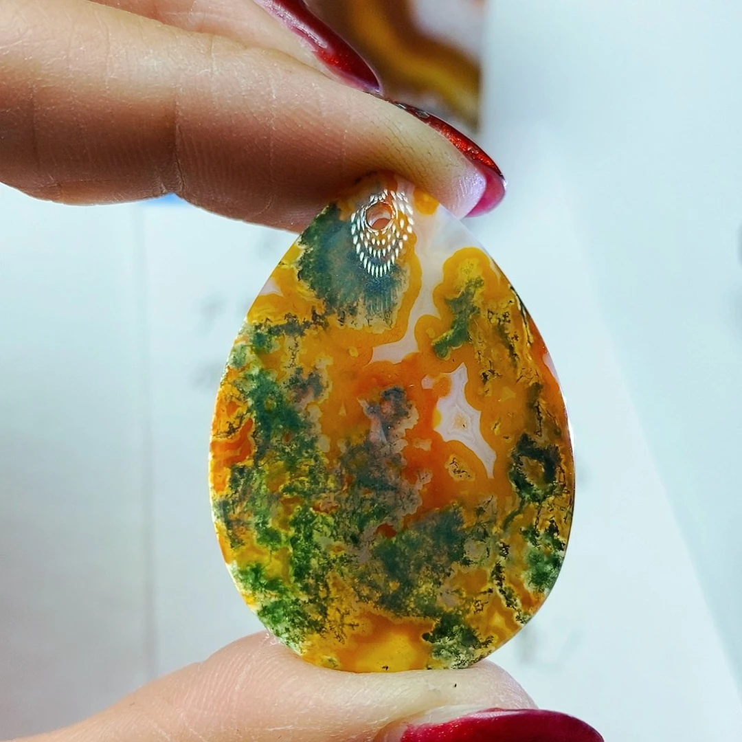 玛瑙/玉髓颈饰未镶嵌奋**止