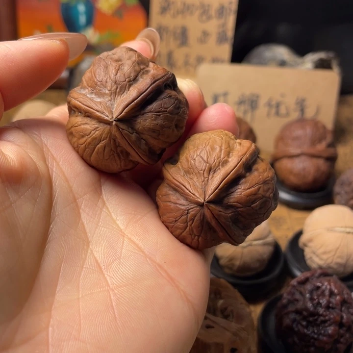 来****谢云南铁核桃默认微瑕34