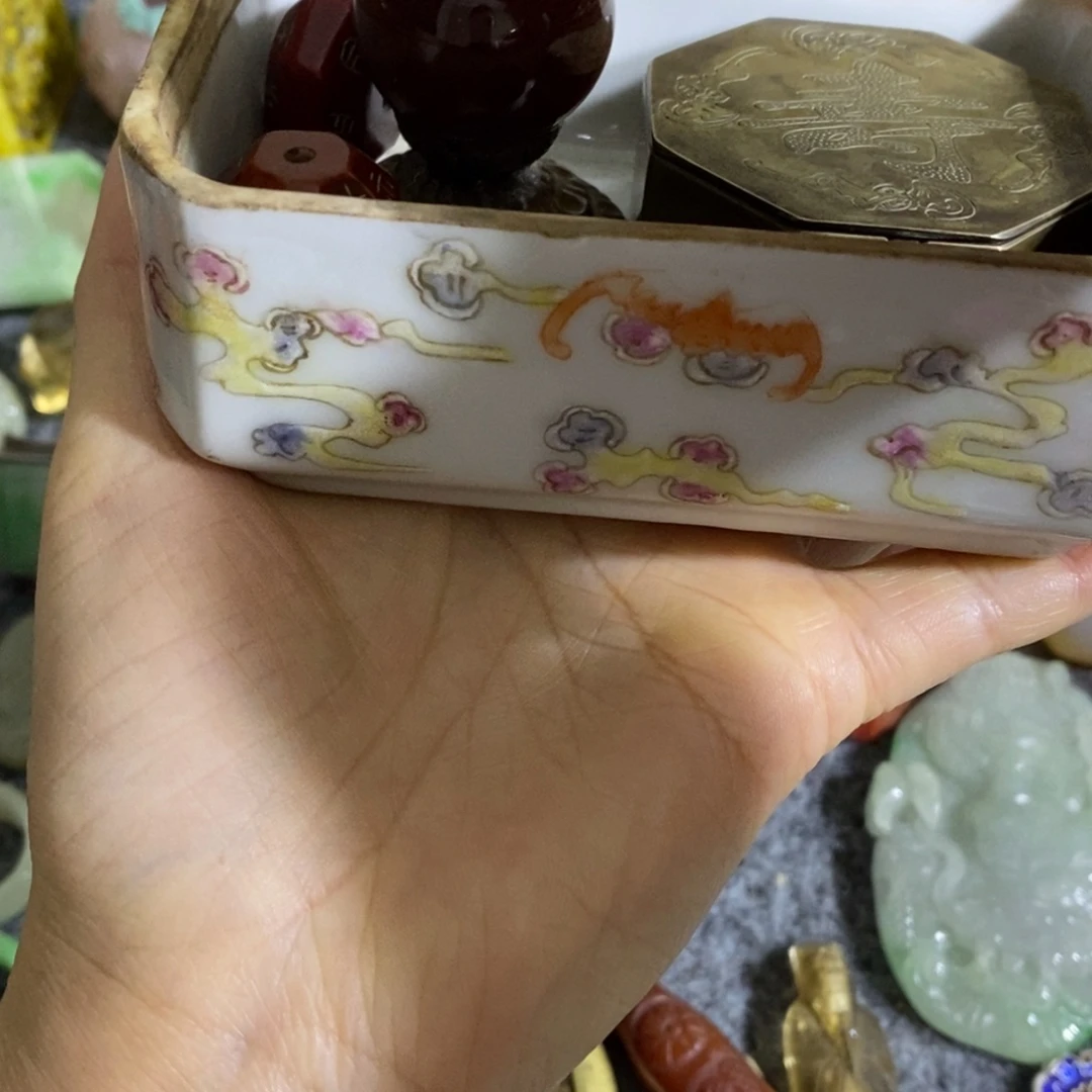 用***5陶瓷摆件等各种工艺