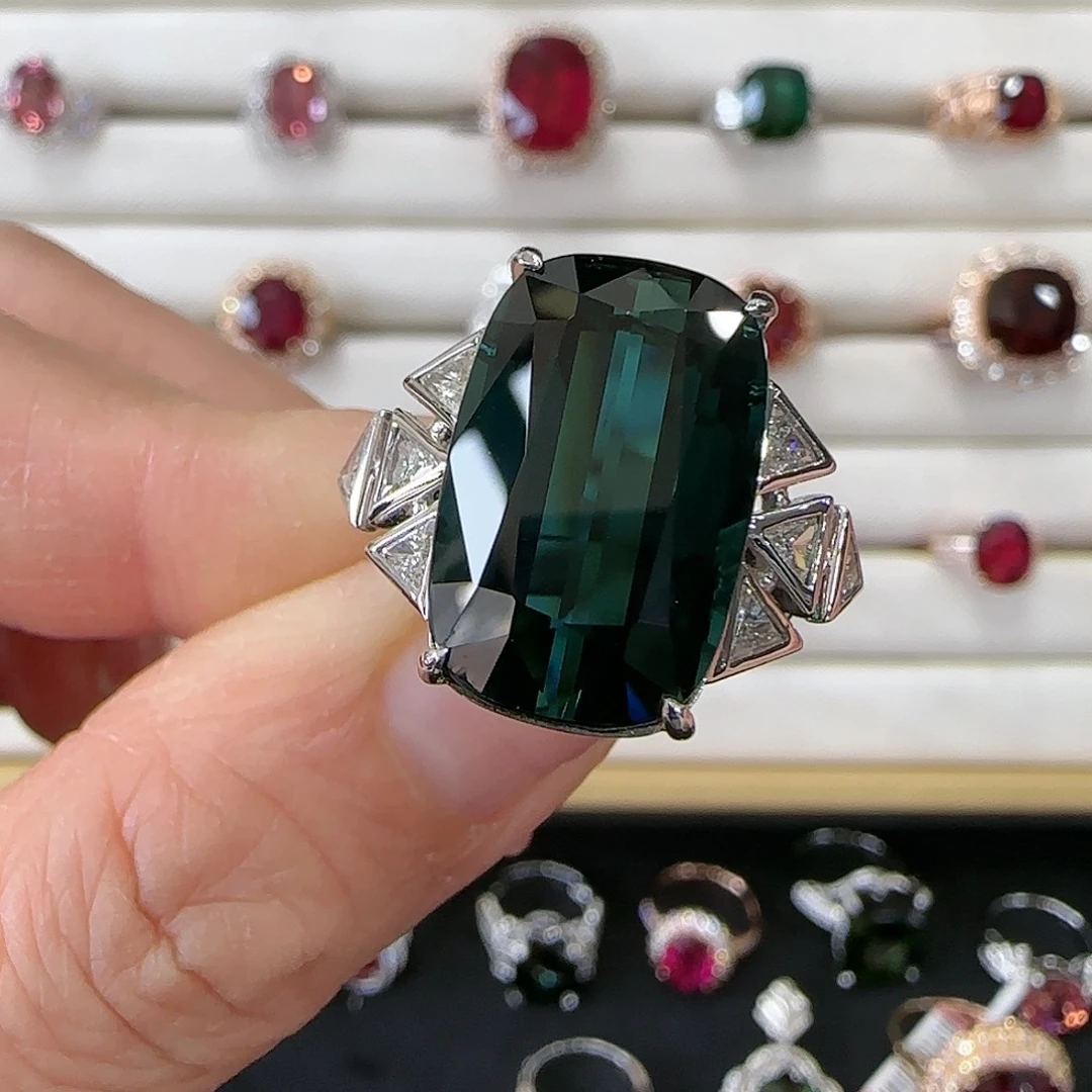 碧玺戒指18K金镶嵌16.68ct