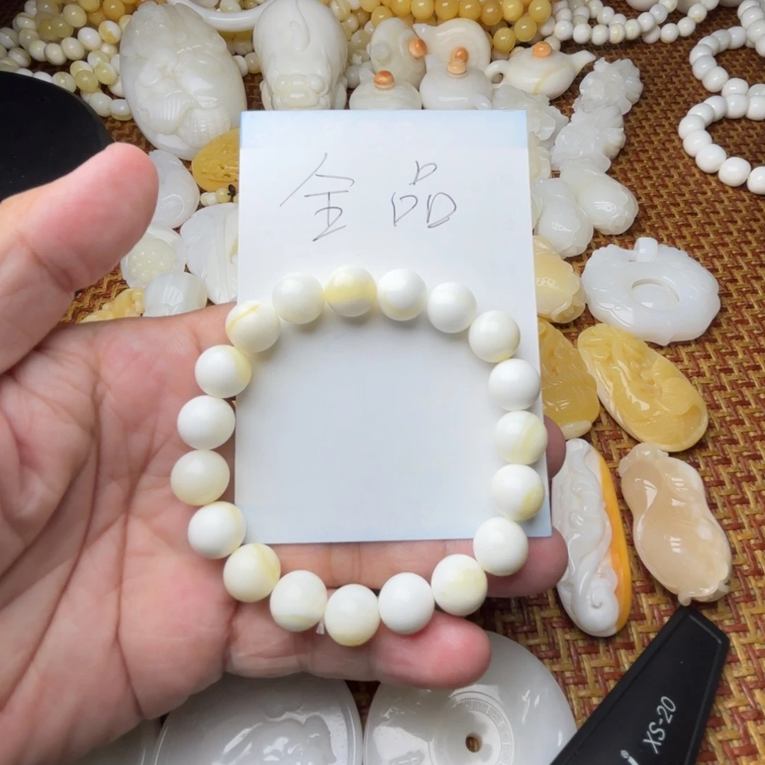 非金属贝壳带黄卡10手串