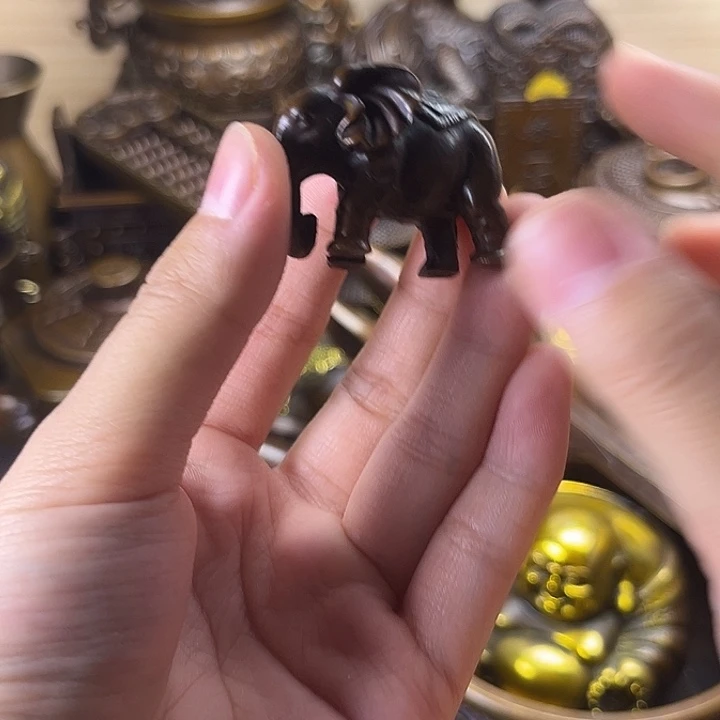 精美铜器，点击下单