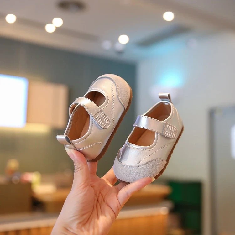 0-4岁女宝浅口鞋软底学步鞋秋季婴幼儿防滑小童公主鞋韩版小皮鞋