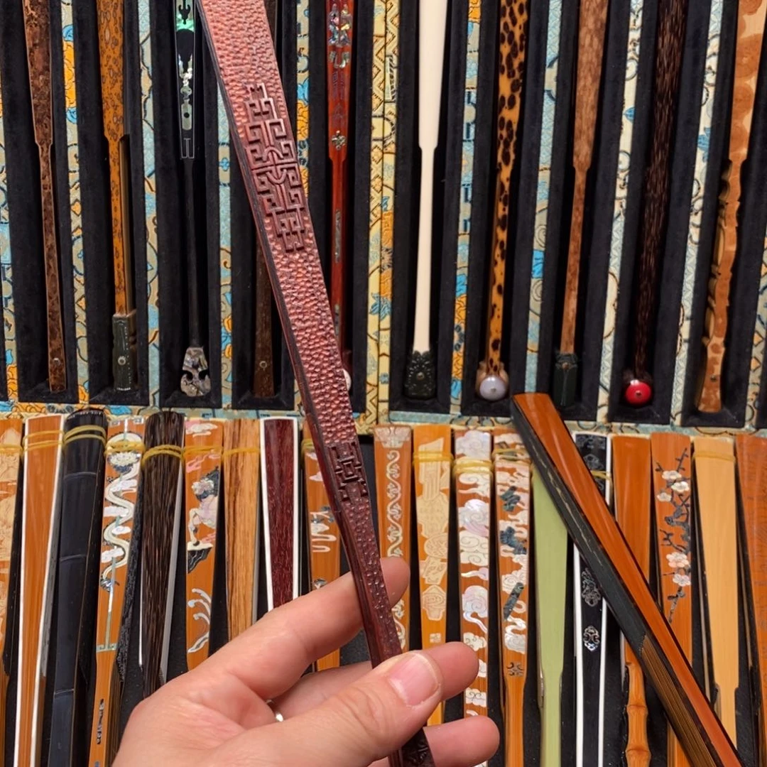 扇子輝*雕刻小叶文玩折扇