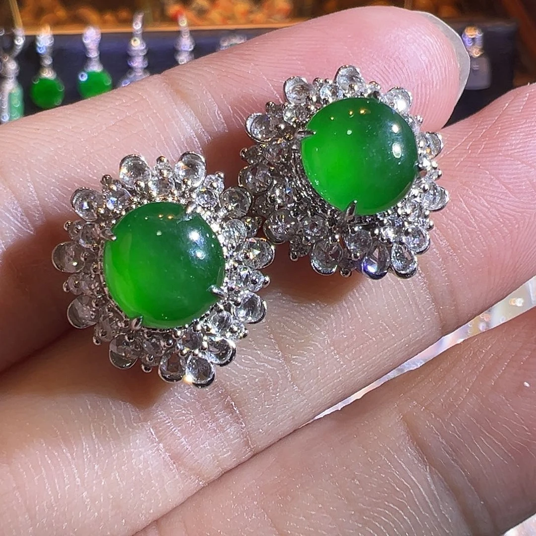 翡翠耳饰18K金镶嵌高冰玻满色帝王绿蛋面