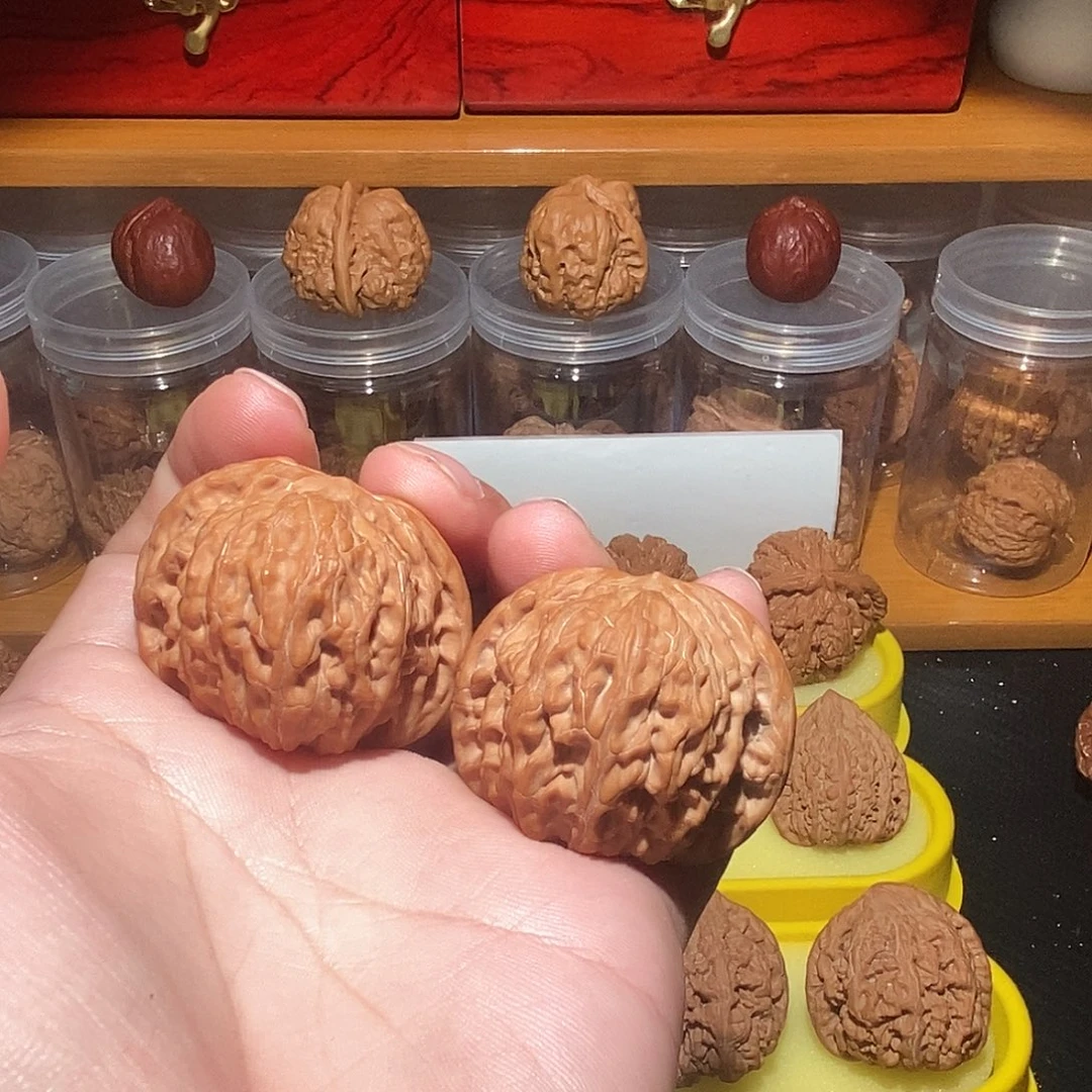 文玩核桃吊坠40磨盘