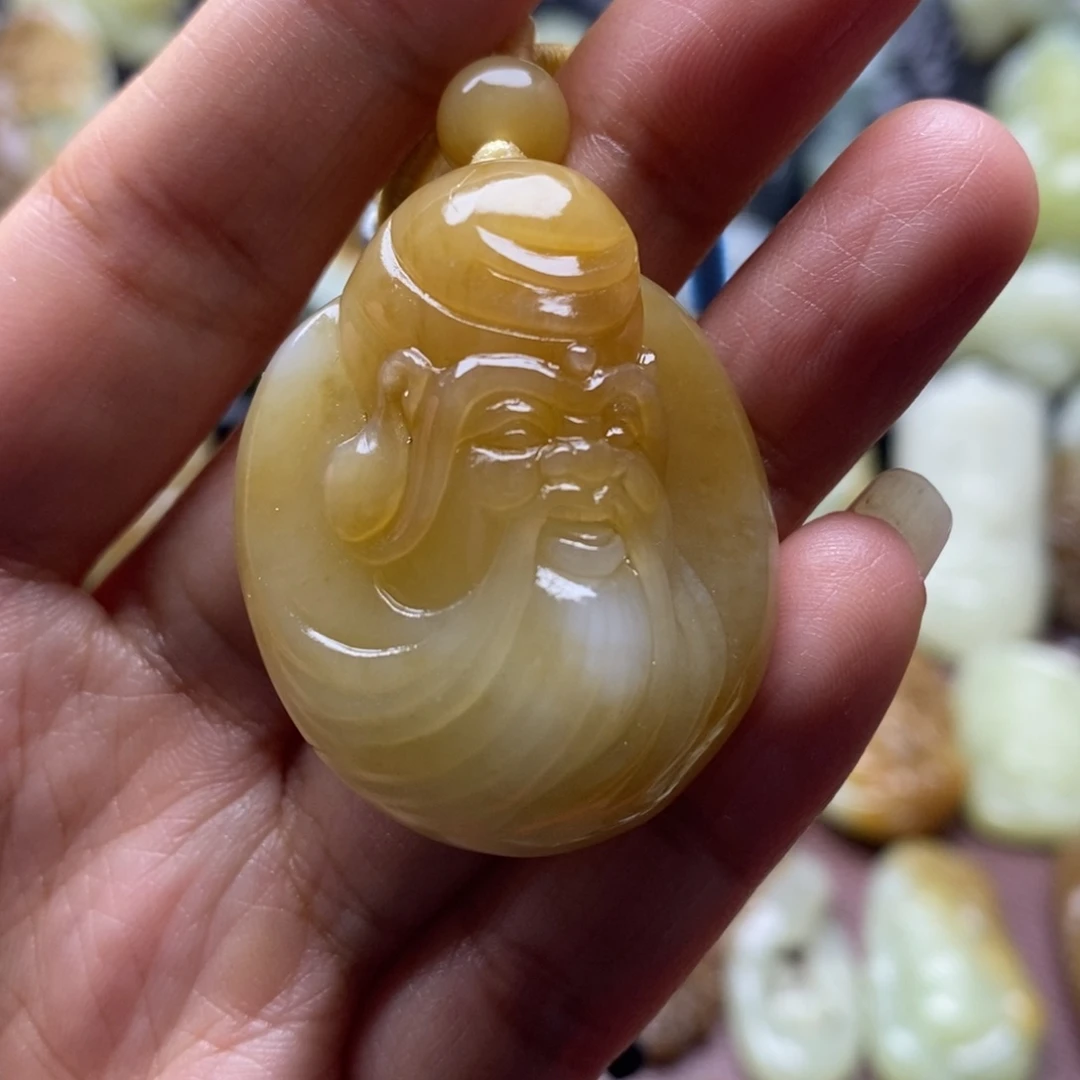 吊坠(不含链)未镶嵌和田玉（糖玉）