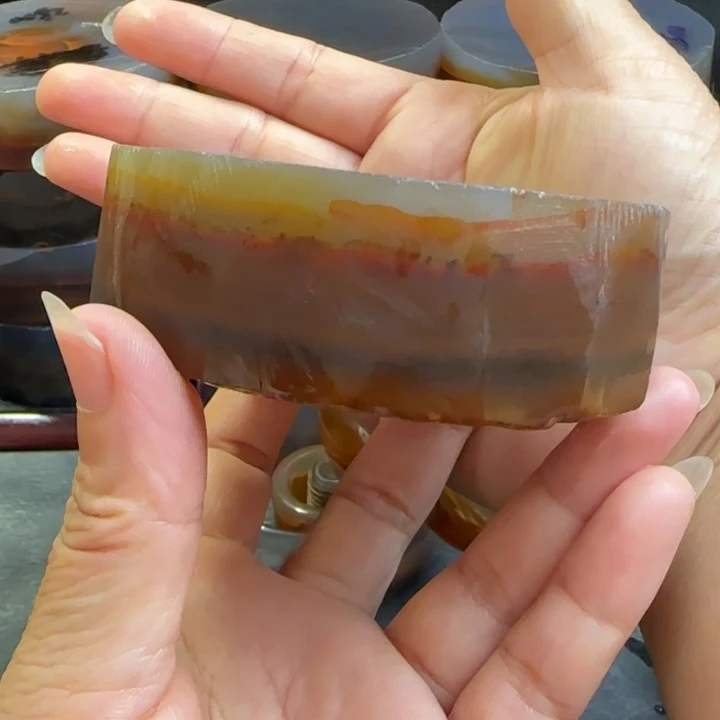 飞***翔定制玛瑙手镯定制