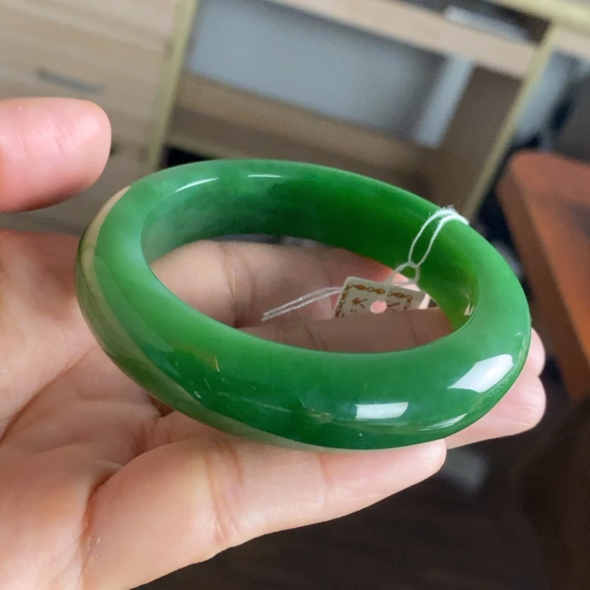 【闪购商品】未镶嵌手镯和田玉（碧玉）