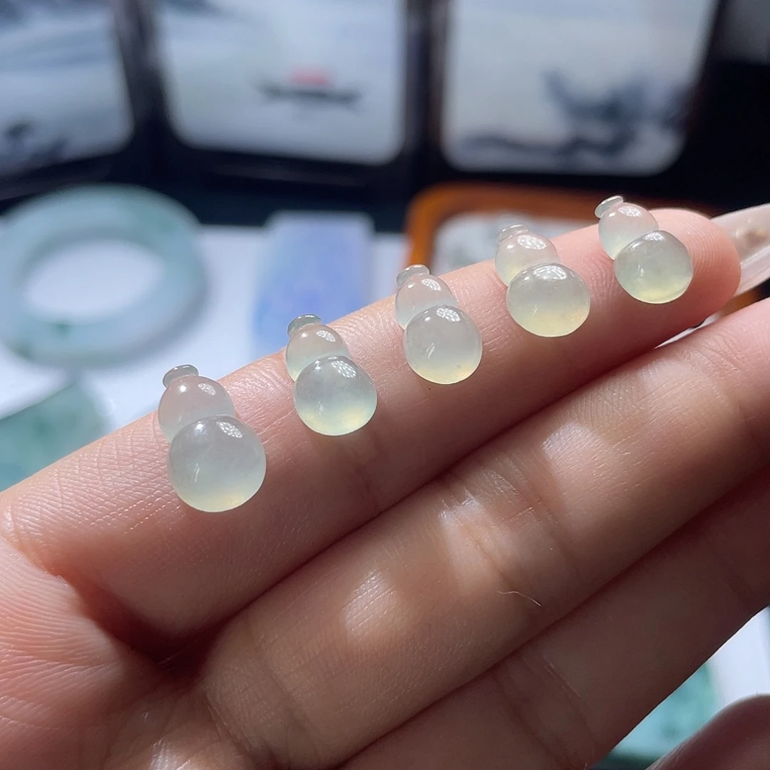 定制翡翠未镶嵌天然翡翠a货团购随机发其一