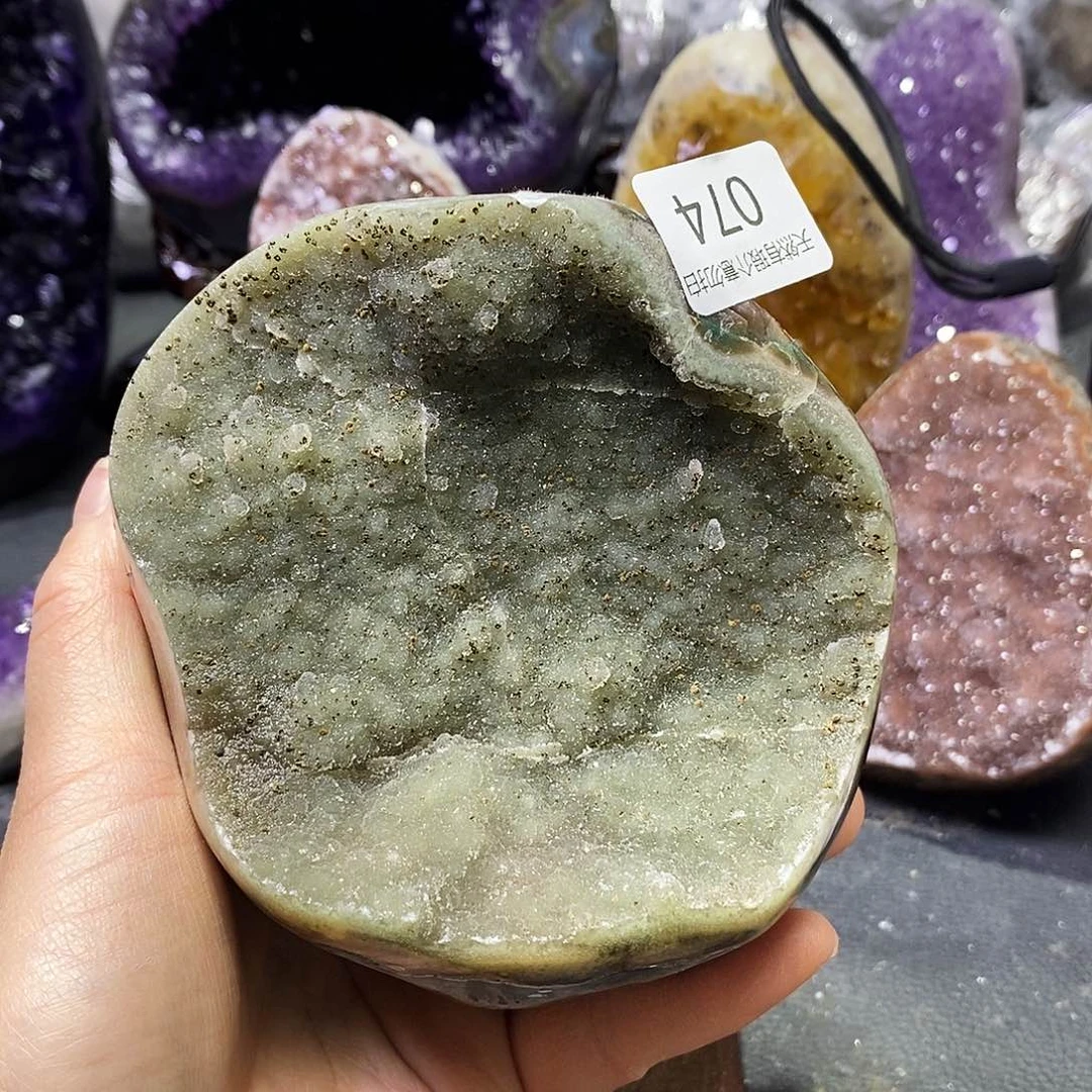 水晶大型摆件（非配饰）未镶嵌