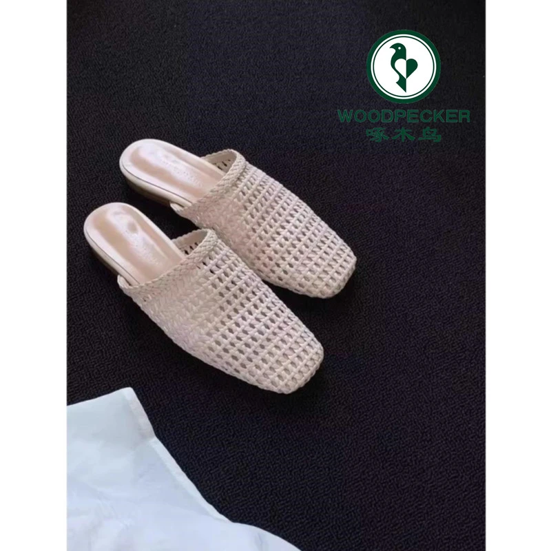 啄木鸟复古编织镂空包头拖女2025新款夏季透气方头平底外穿凉拖鞋