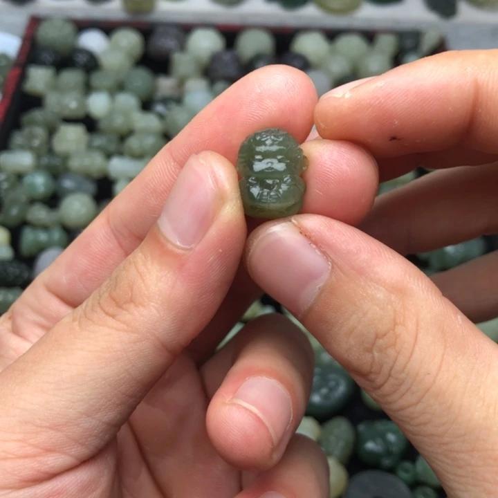 【闪购商品】和田玉未镶嵌颈饰