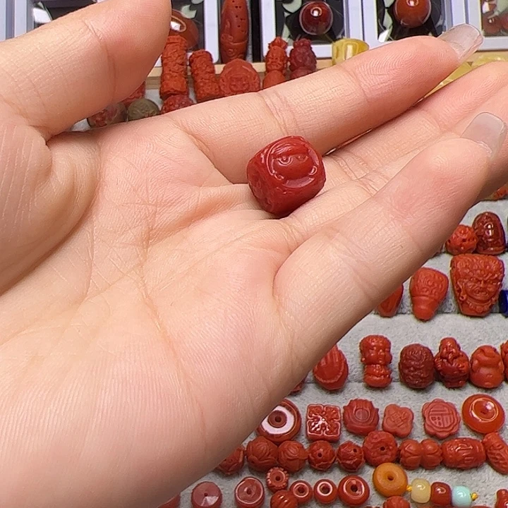 南红玛瑙未镶嵌卡12.7