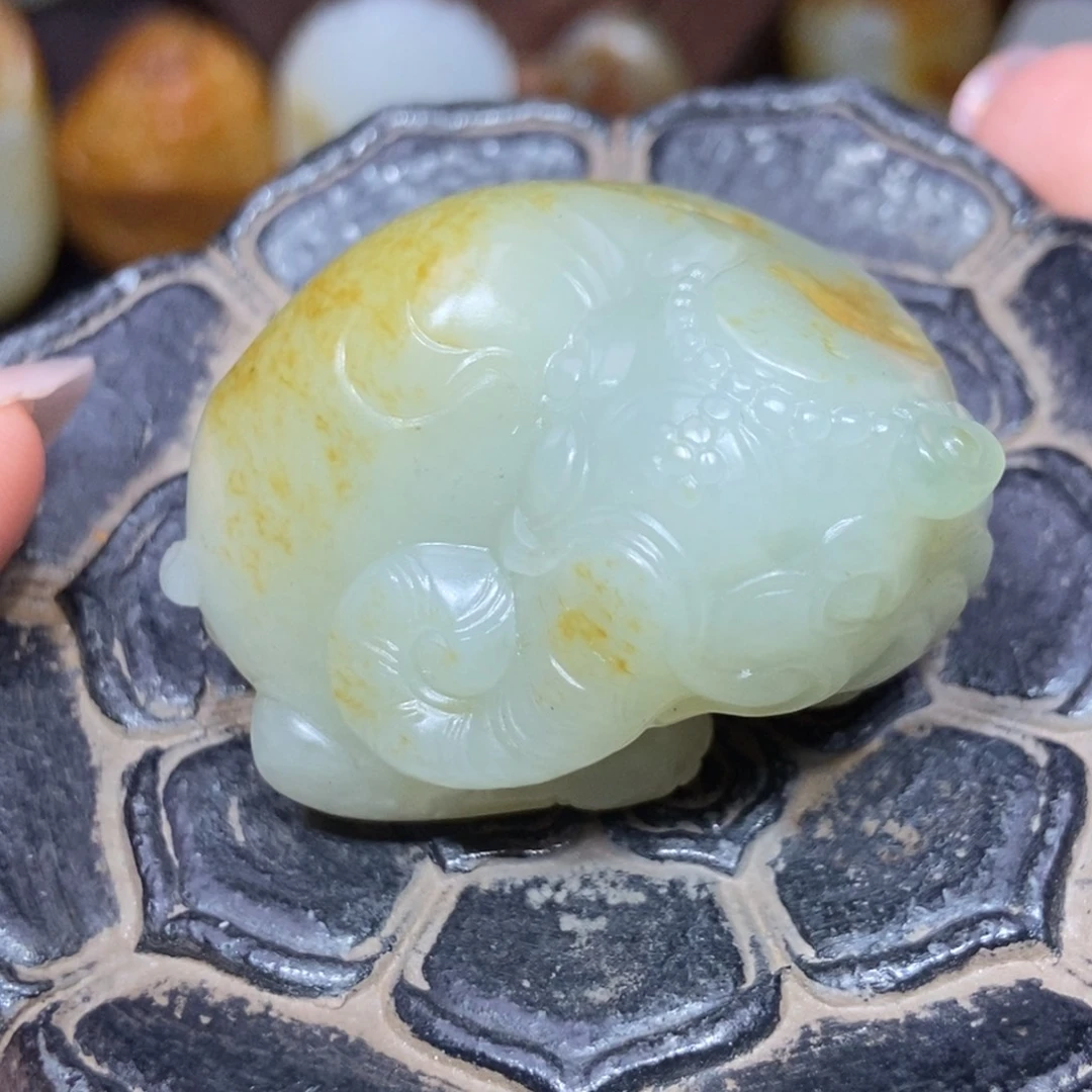 和田玉（子料）未镶嵌把件