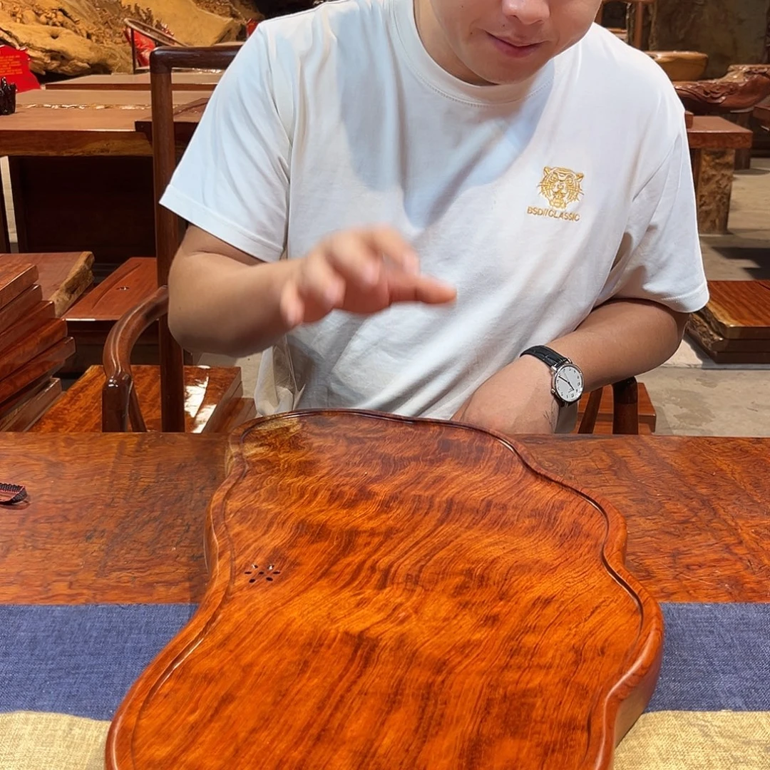 玉木（非红木类）巴花学名古夷苏木