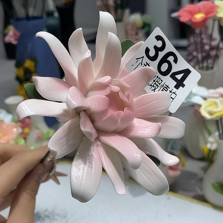 陶瓷纯手工捏花设计