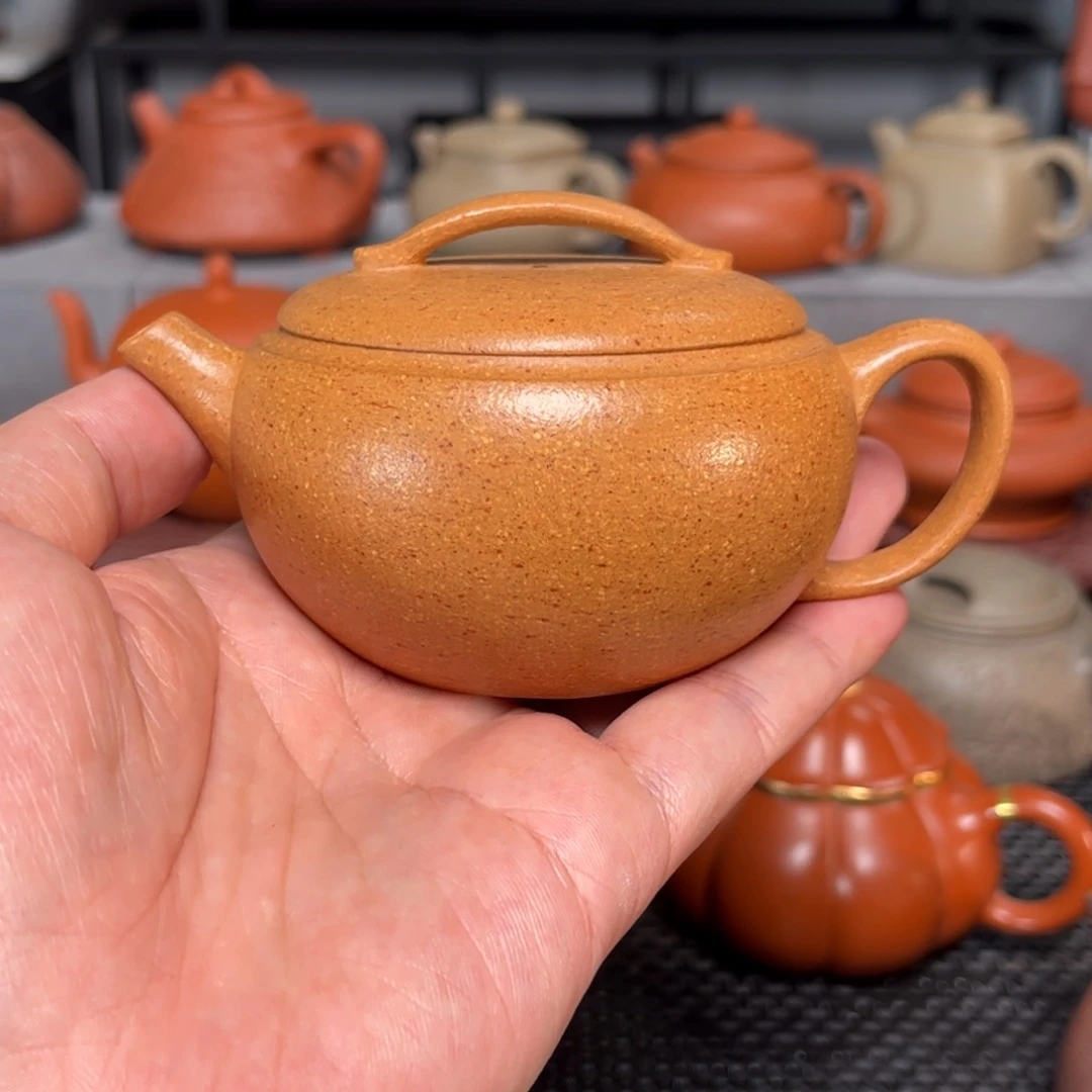 茶壶底槽青实**是紫砂艺术黄金段微瑕