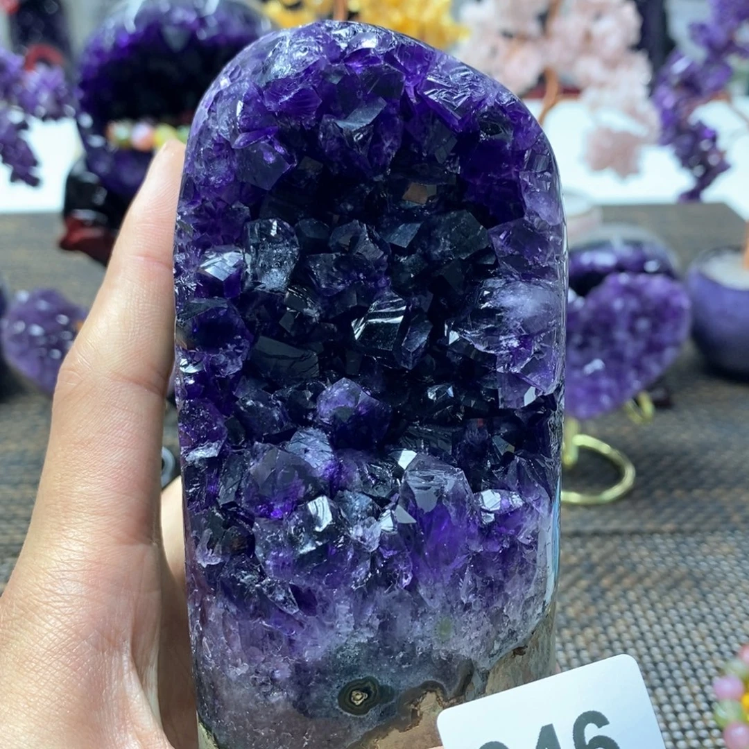 紫晶大型摆件（非配饰）未镶嵌