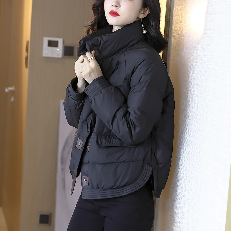短款羽绒服女白鸭绒2025年冬季新款黑色轻薄保暖宽松小款气质外套