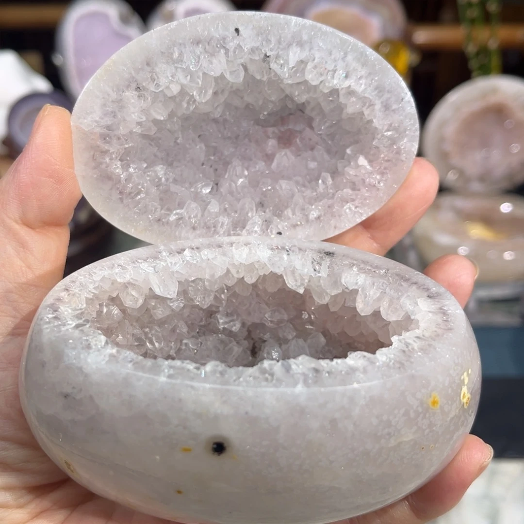 未镶嵌水晶大型摆件（非配饰）