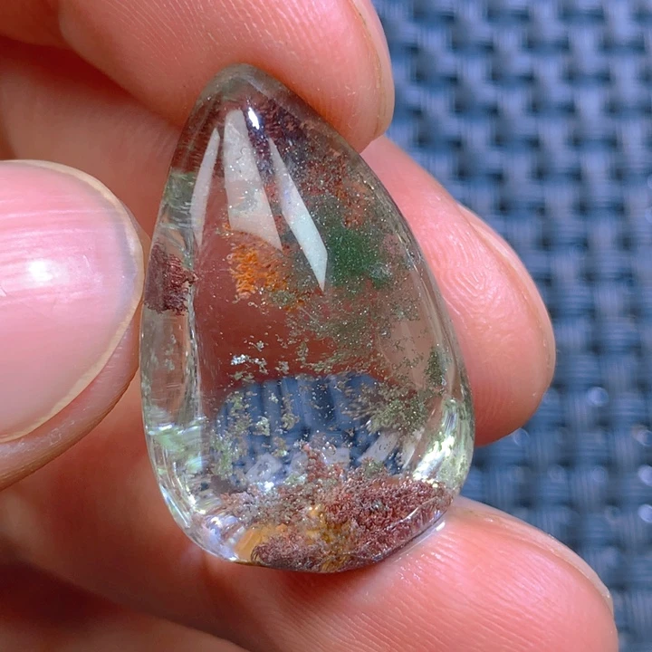 未镶嵌吊坠(不含链)水晶?***岁