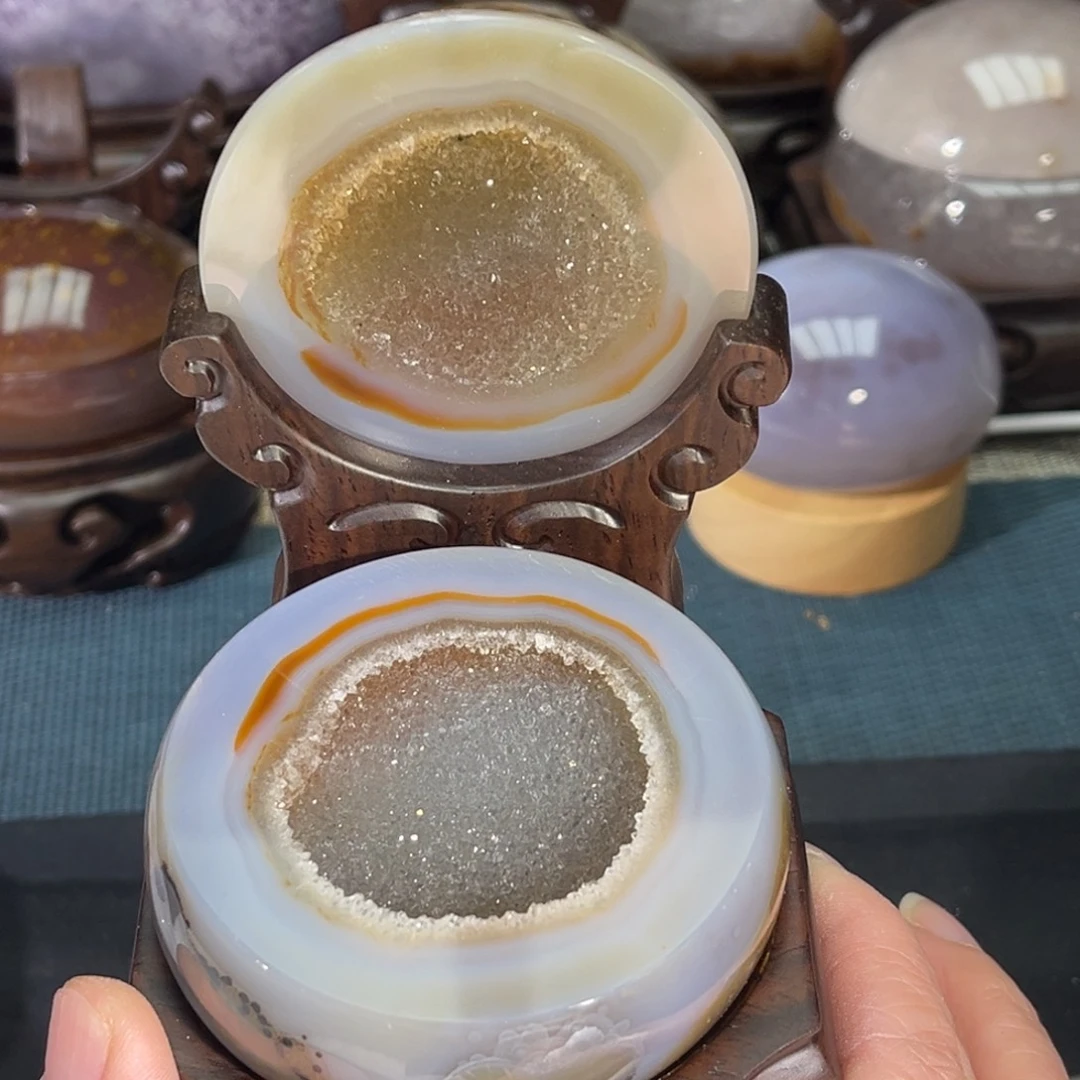 大型摆件（非配饰）未镶嵌水晶
