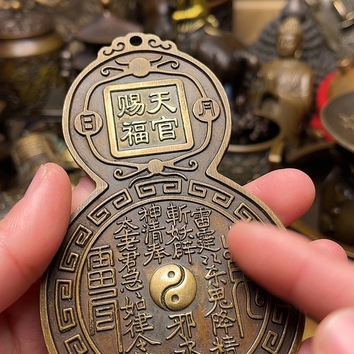 精美铜器批发档口