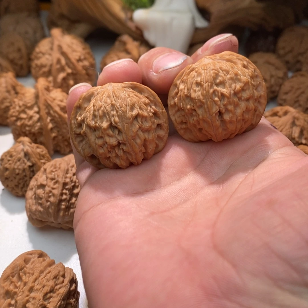 吊坠文玩核桃磨盘山地39