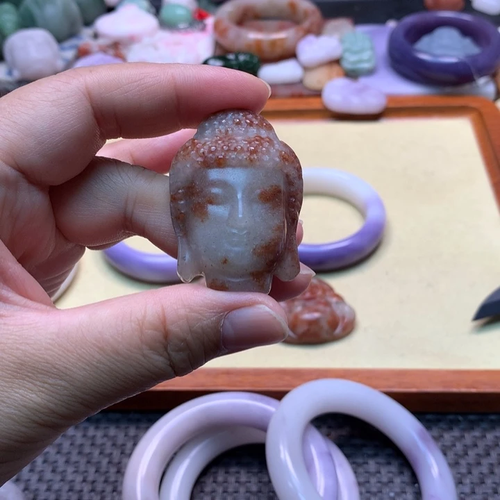 蓝***色石英岩玉未镶嵌佛头微瑕