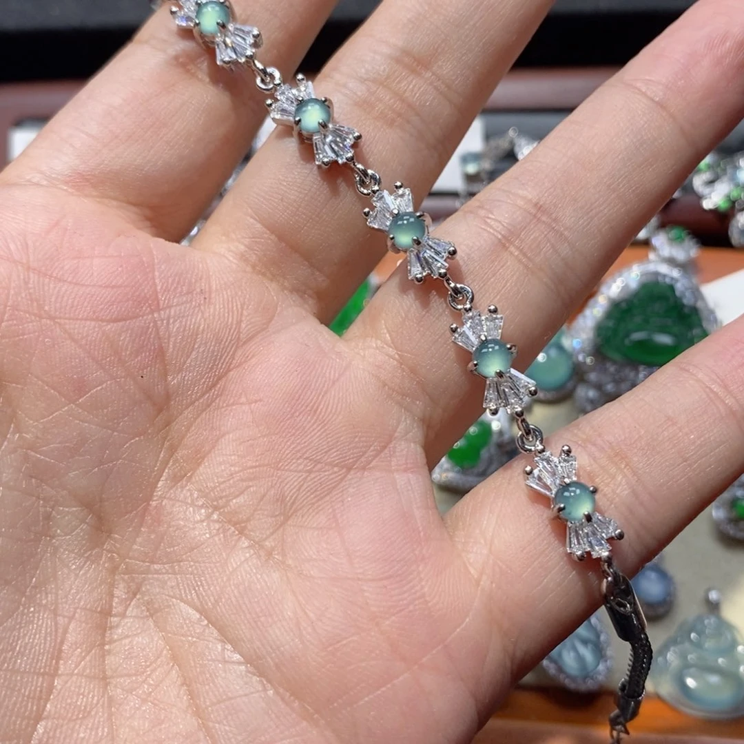 失***命颈饰未镶嵌翡翠翡翠