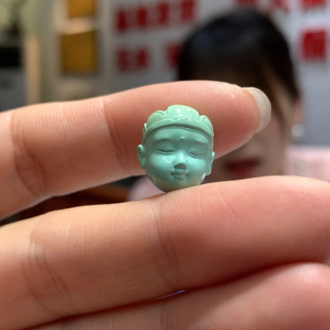 绿松石配饰未镶嵌