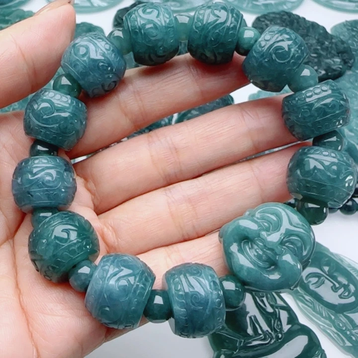 翡翠未镶嵌颈饰多样性发货天然A货翡翠