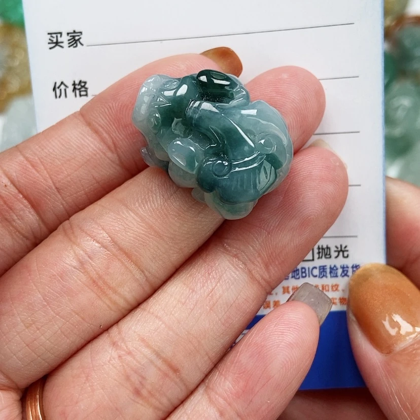 【闪购商品】翡翠颈饰未镶嵌貔貅