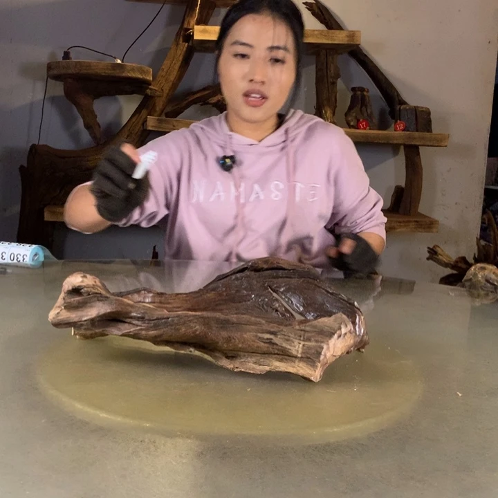 闲***适天然的云南紫柚木会黄水