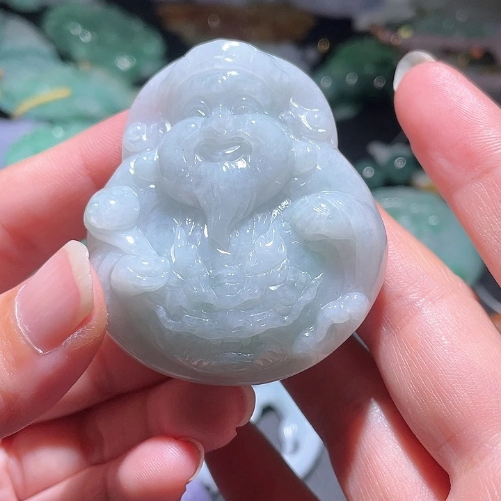 颈饰未镶嵌翡翠天