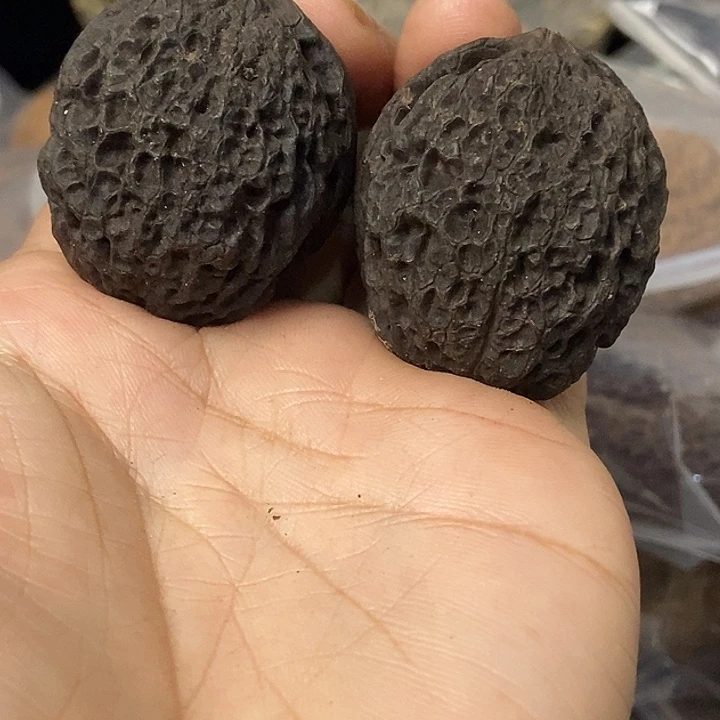 把件文玩核桃云南铁核桃基地17