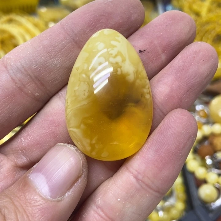 裸石蜜蜡未镶嵌吊坠