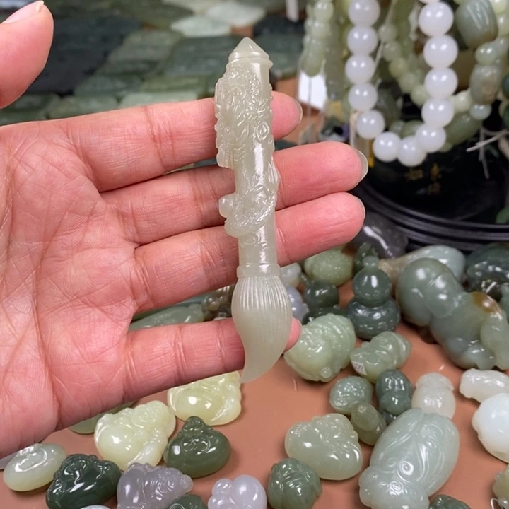 诗***季和田玉未镶嵌颈饰