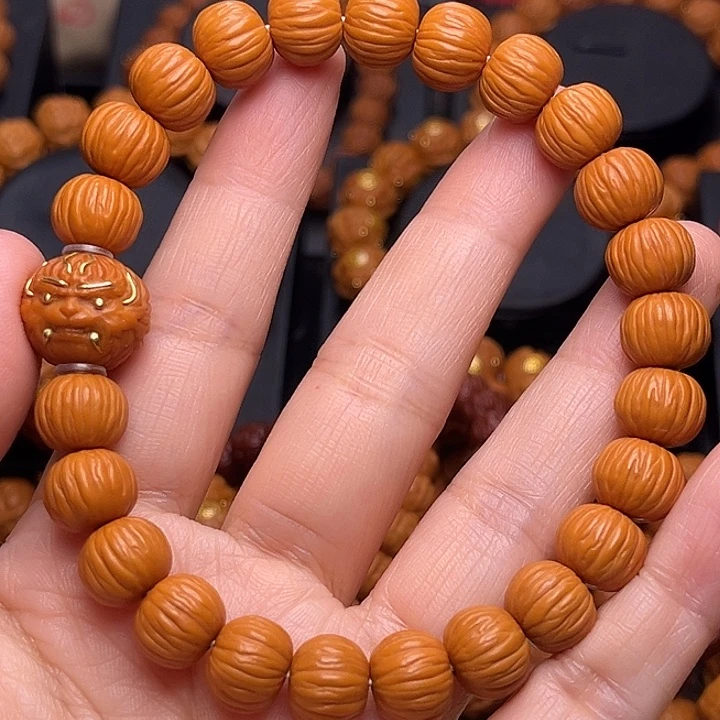 猴头核桃吊坠911金丝小土豪