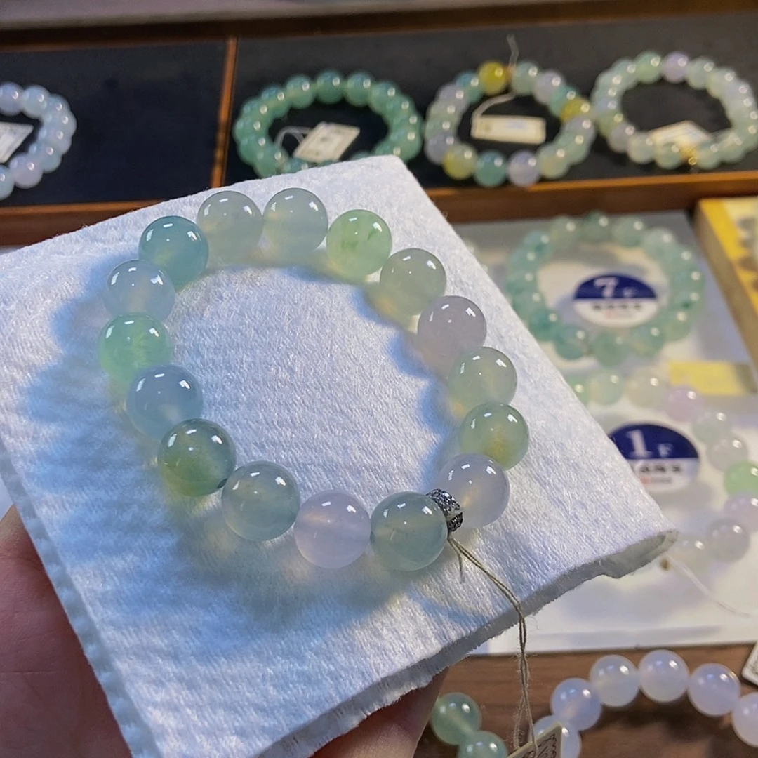 定制翡翠未镶嵌翡翠手串卡11.8