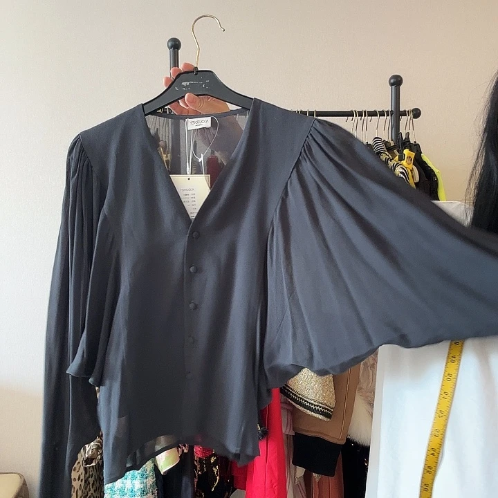 34-40 就飞飞晶晶别别扭扭