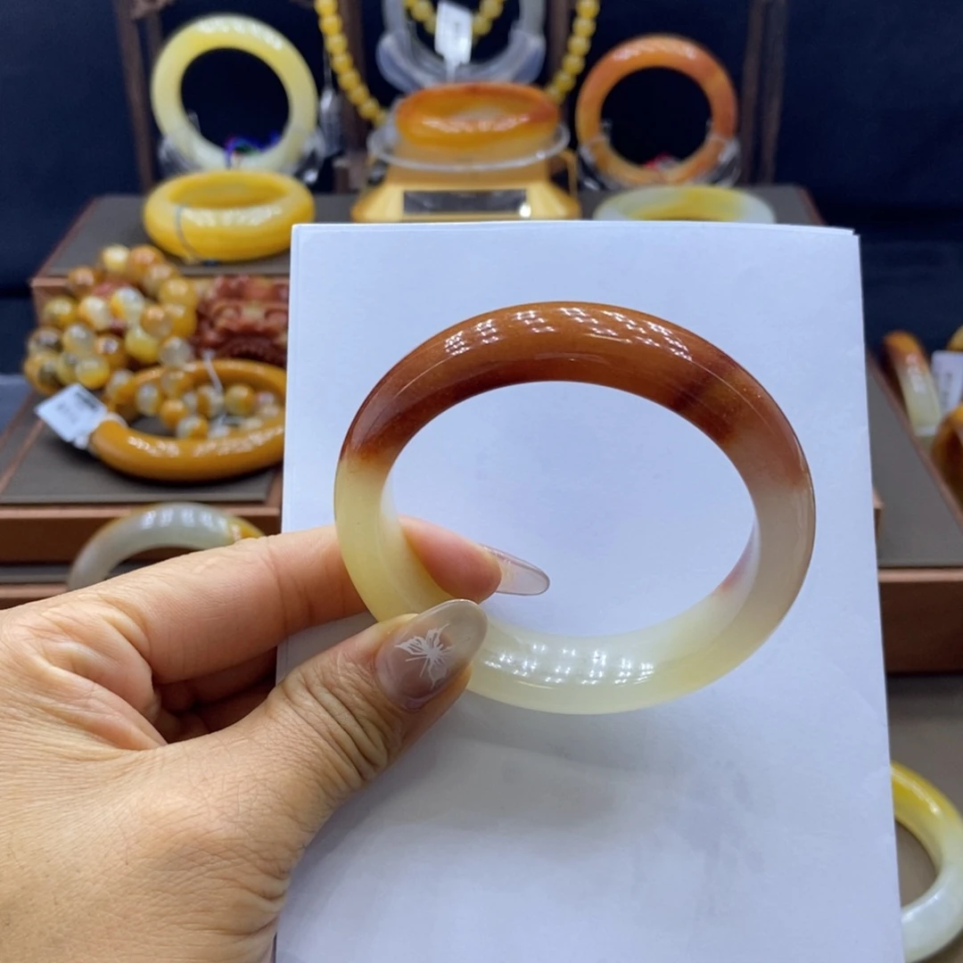 石英质玉（黄龙玉）未镶嵌手镯阳阳