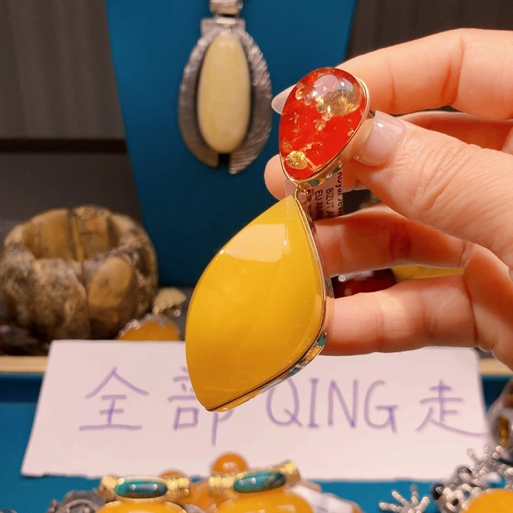 琥珀颈饰未镶嵌波兰设计款琥珀蜜蜡