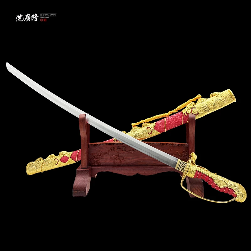 龙泉沈广隆-九狮军刀 黄铜镀金 红鱼皮 乌兹钢烧刃 宝剑 未开刃