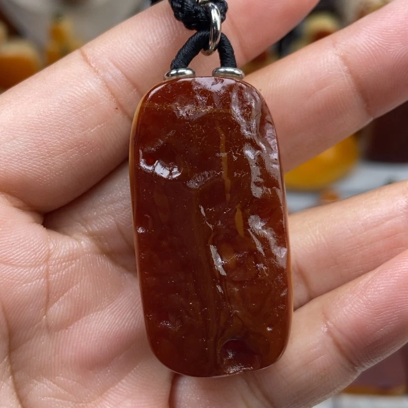 【闪购商品】琥珀颈饰未镶嵌