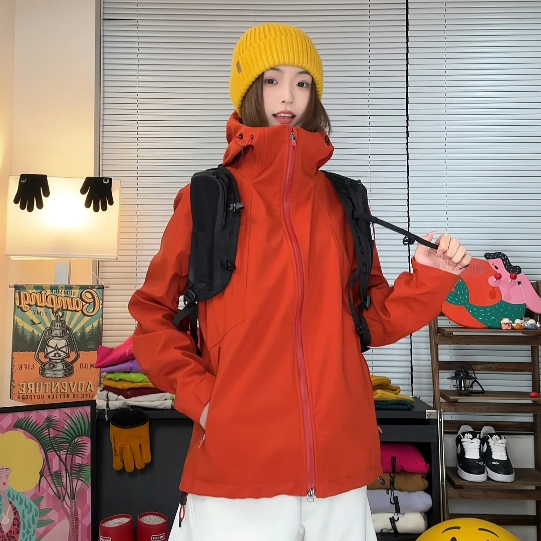 户外冲锋软壳衣防水透气外套轻量百搭运动休闲立体剪裁软壳夹克