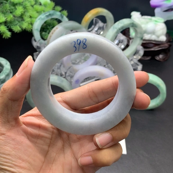 未镶嵌天然翡翠定制翡翠