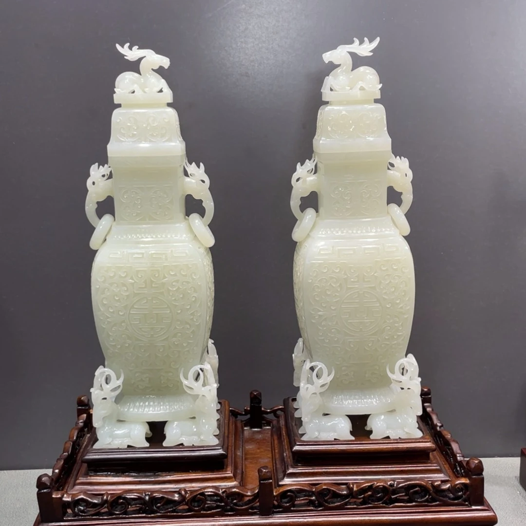 未镶嵌和田玉摆件