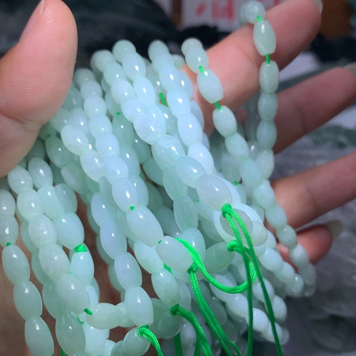 翡翠未镶嵌颈饰保真天然A货翡翠